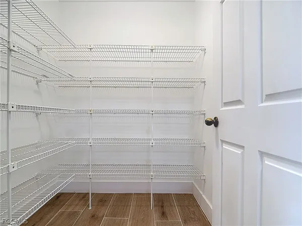 $3,100 | 88 Erie Drive, Naples, FL 34110