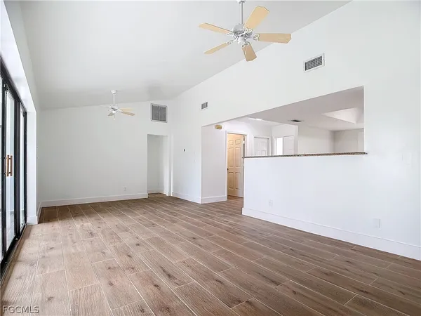 $3,100 | 88 Erie Drive, Naples, FL 34110