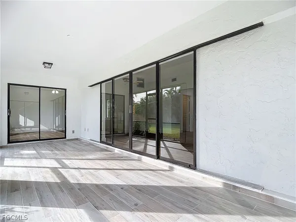 $3,100 | 88 Erie Drive, Naples, FL 34110