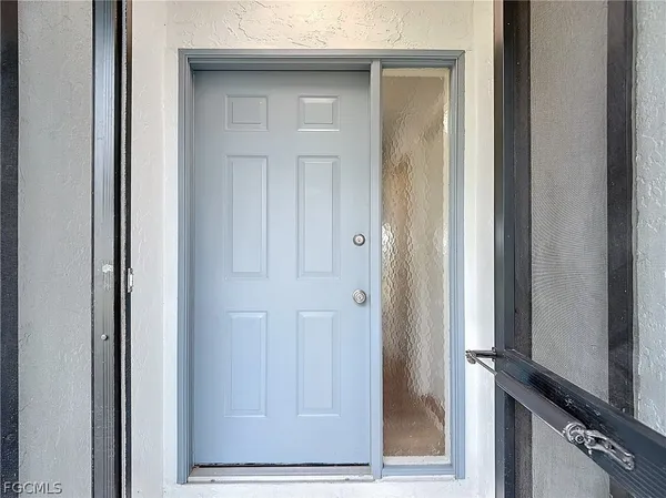 $3,100 | 88 Erie Drive, Naples, FL 34110