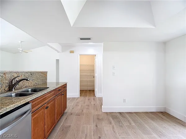 $3,100 | 88 Erie Drive, Naples, FL 34110