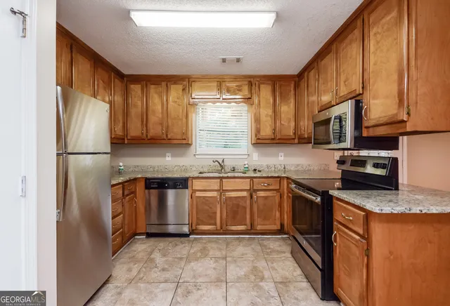 $1,675 | 1686 Salem Mill Court Southeast, Conyers, GA 30013