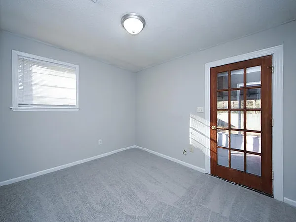 $1,725 | 106 Barshay Drive, Summerville, SC 29483