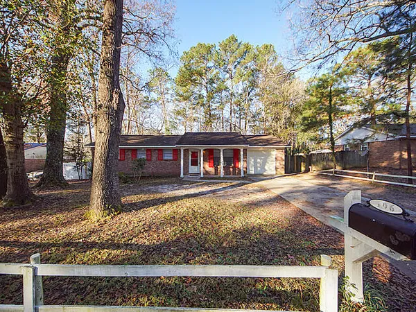 $1,725 | 106 Barshay Drive, Summerville, SC 29483