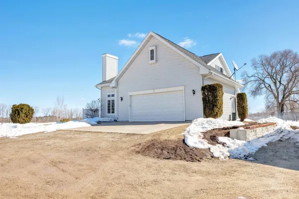 $509,900 | 7920 Midway Road, Lena, WI 54139