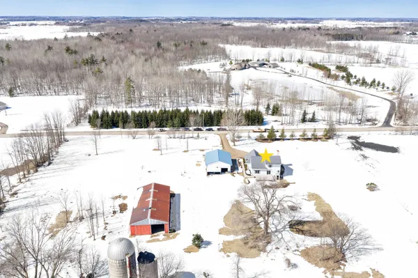 $509,900 | 7920 Midway Road, Lena, WI 54139