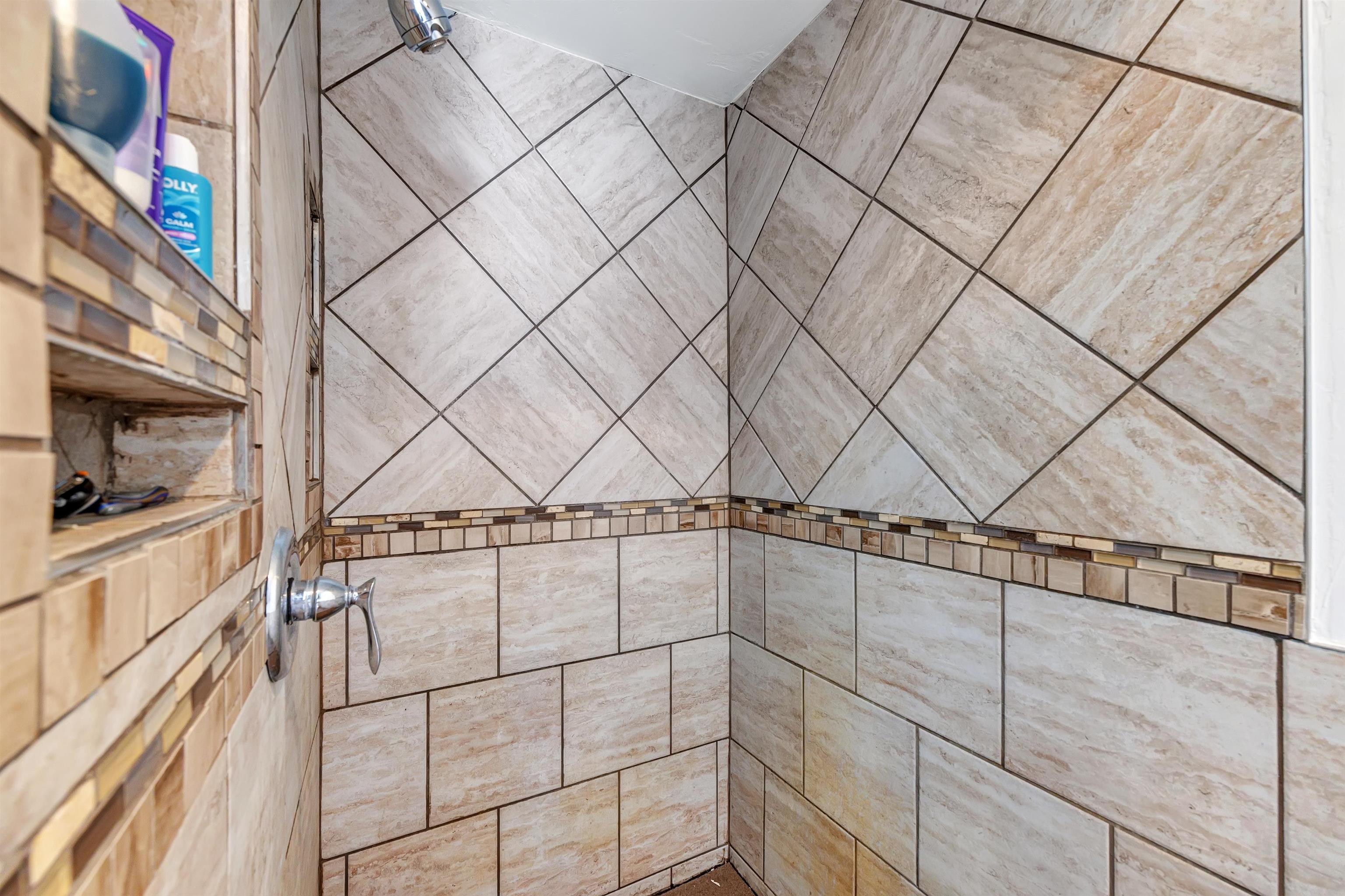 7920 Midway Road Lena, WI 54139 - Photo 10 of 38