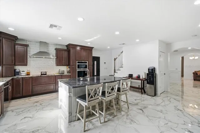 $1,395,000 | 505 Lakeside Drive, Seffner, FL 33584