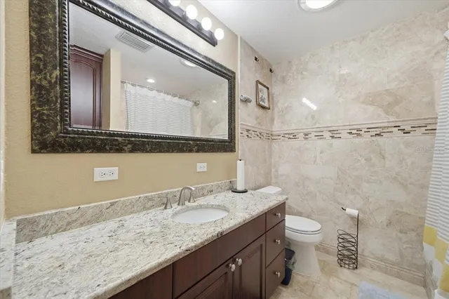 $1,395,000 | 505 Lakeside Drive, Seffner, FL 33584