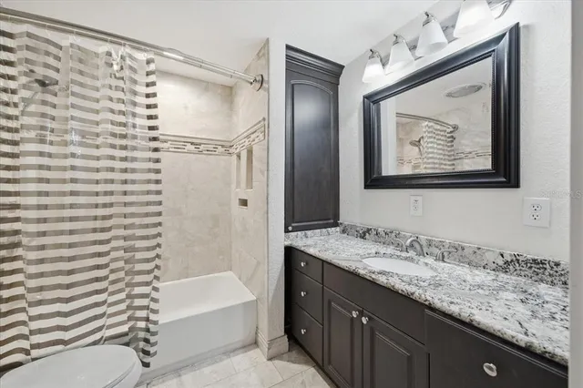 $1,395,000 | 505 Lakeside Drive, Seffner, FL 33584