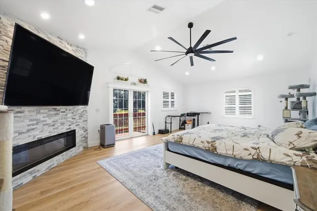 $1,395,000 | 505 Lakeside Drive, Seffner, FL 33584