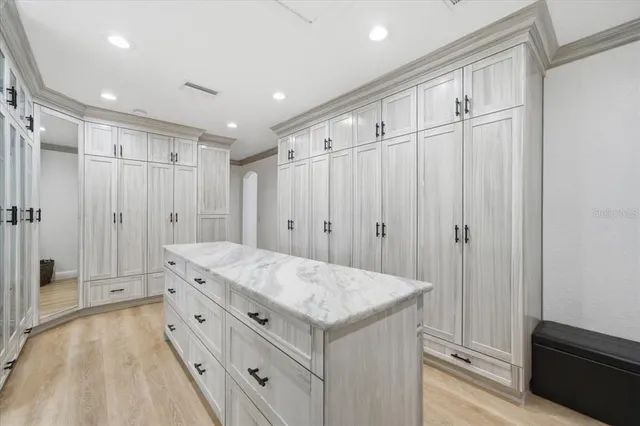 $1,395,000 | 505 Lakeside Drive, Seffner, FL 33584