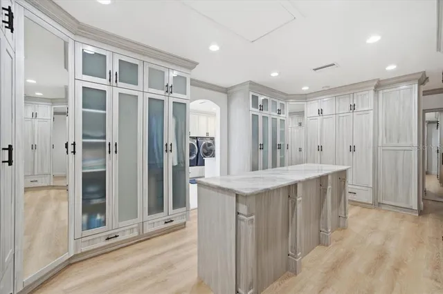 $1,395,000 | 505 Lakeside Drive, Seffner, FL 33584