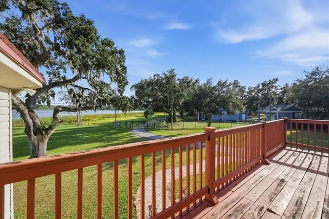 $1,395,000 | 505 Lakeside Drive, Seffner, FL 33584