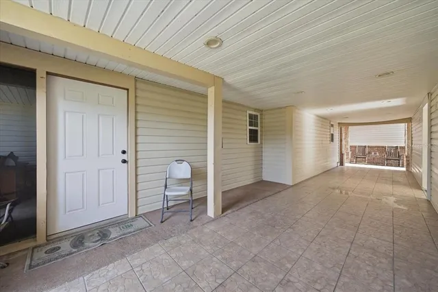 $1,395,000 | 505 Lakeside Drive, Seffner, FL 33584