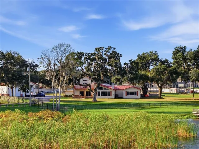 $1,395,000 | 505 Lakeside Drive, Seffner, FL 33584