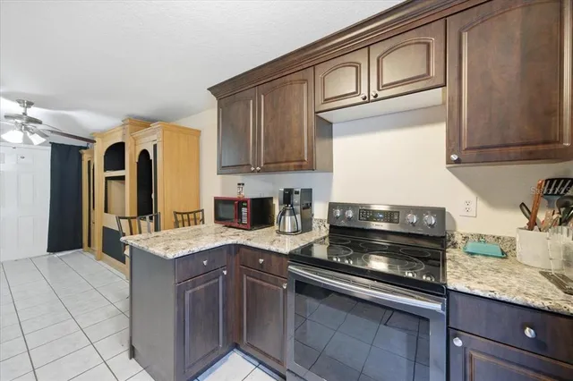 $1,395,000 | 505 Lakeside Drive, Seffner, FL 33584