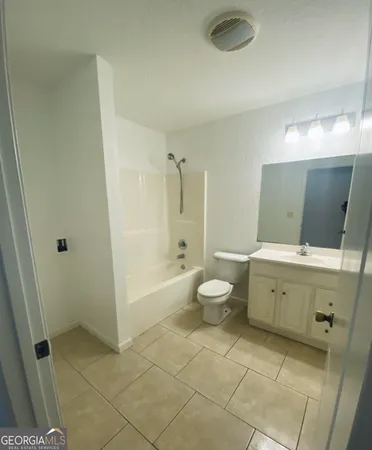 $1,250 | 240 West Dawson Avenue, Kingsland, GA 31548