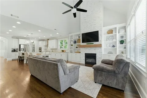 $1,199,000 | 3573 Brookleigh Lane Northeast, Atlanta, GA 30319