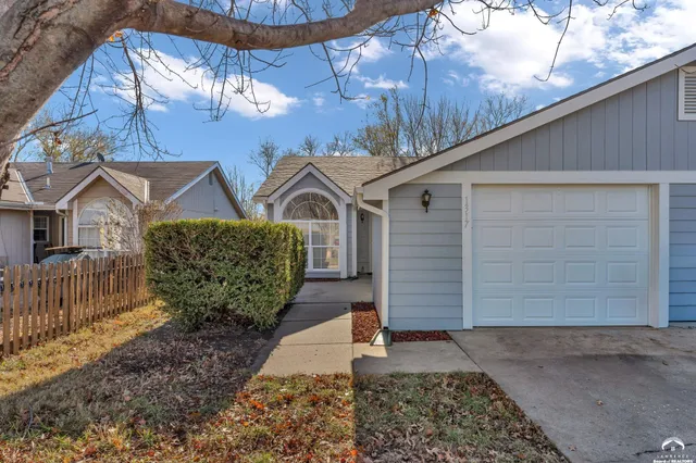 $179,900 | 1317 Sunchase Drive, Lawrence, KS 66044