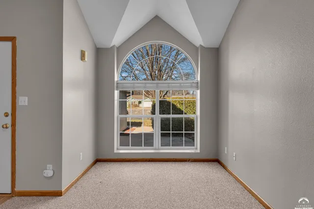 $179,900 | 1317 Sunchase Drive, Lawrence, KS 66044