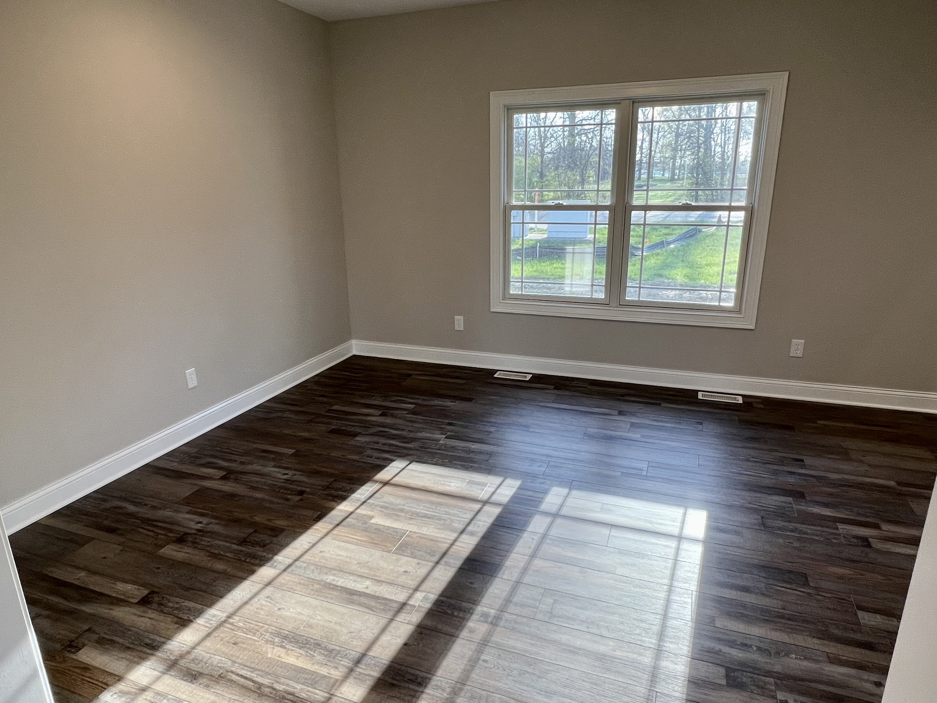 1409 Layton Road Anderson, IN 46011 - Photo 14 of 18 Gallery Image 14