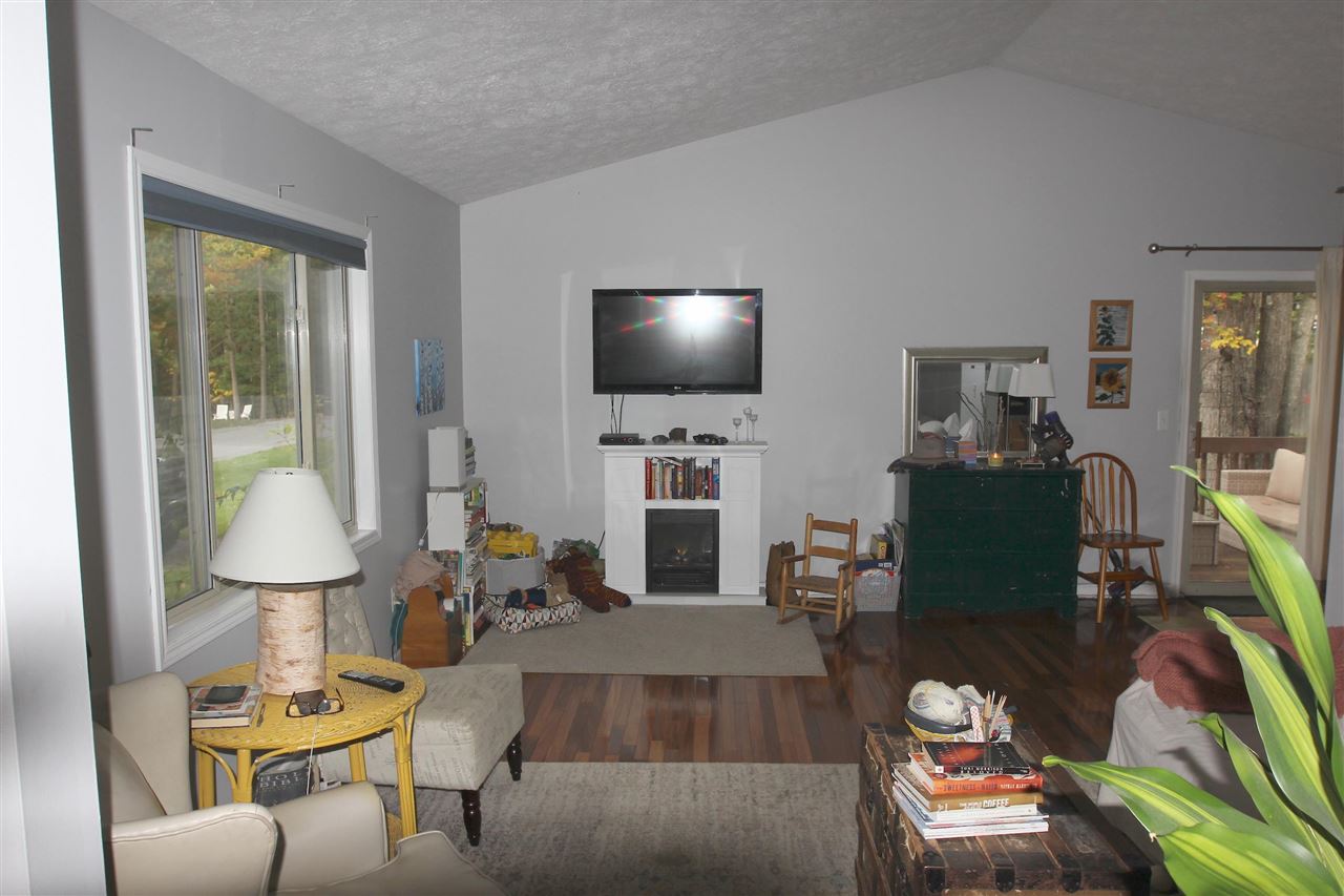 3451 Holiday Road Traverse City, MI 49686 - Photo 6 of 18 1894639-5.JPG