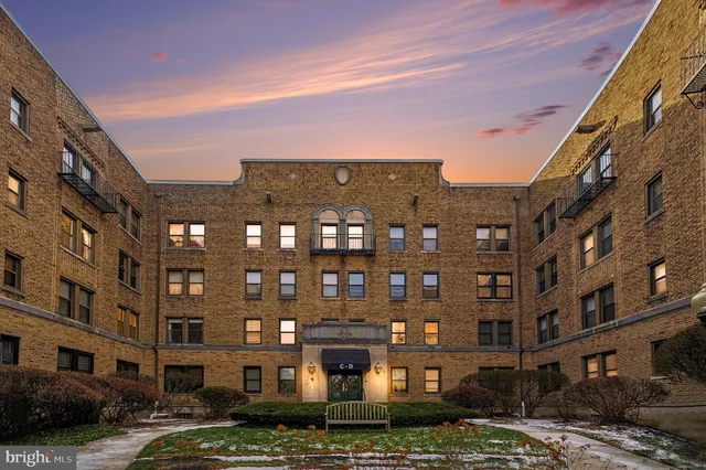 a large building with a street