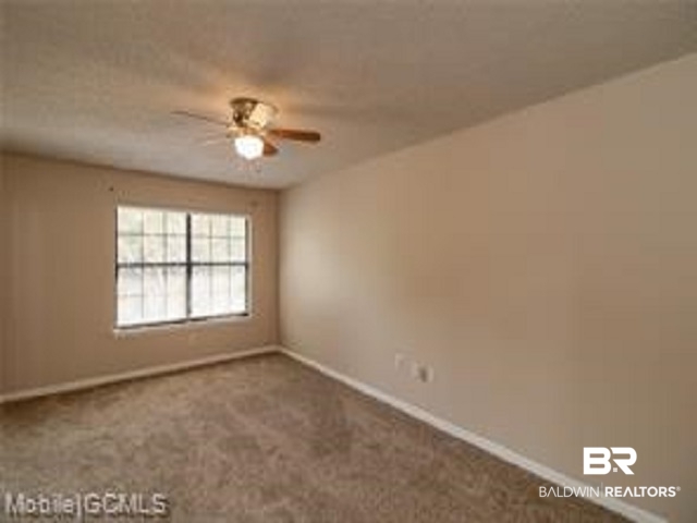 964 Dickenson Avenue Mobile, AL 36609 - Photo 8 of 12
