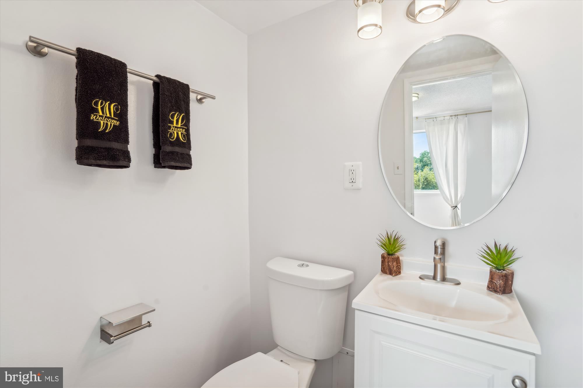 1828 Metzerott Road, Unit 201 Adelphi, MD 20783 - Photo 13 of 27 Primary Bath