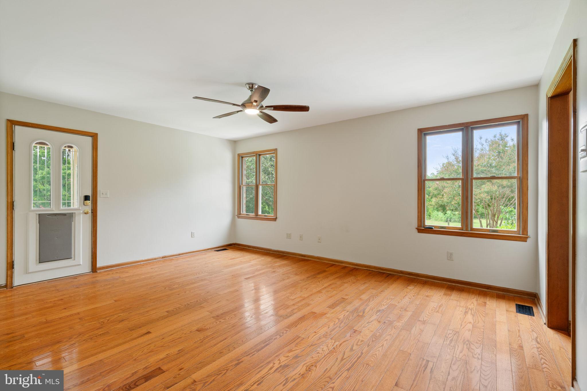 5418 Courthouse Road Spotsylvania, VA 22551 - Photo 29 of 73 Main Level Primary Bedroom