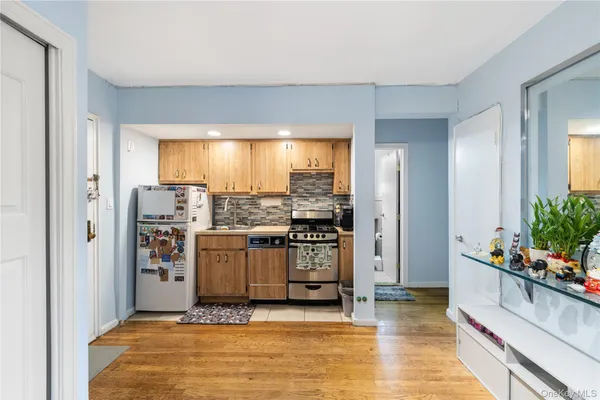 $239,999 | 75-15 210th Street, Unit 6C | Oakland Gardens