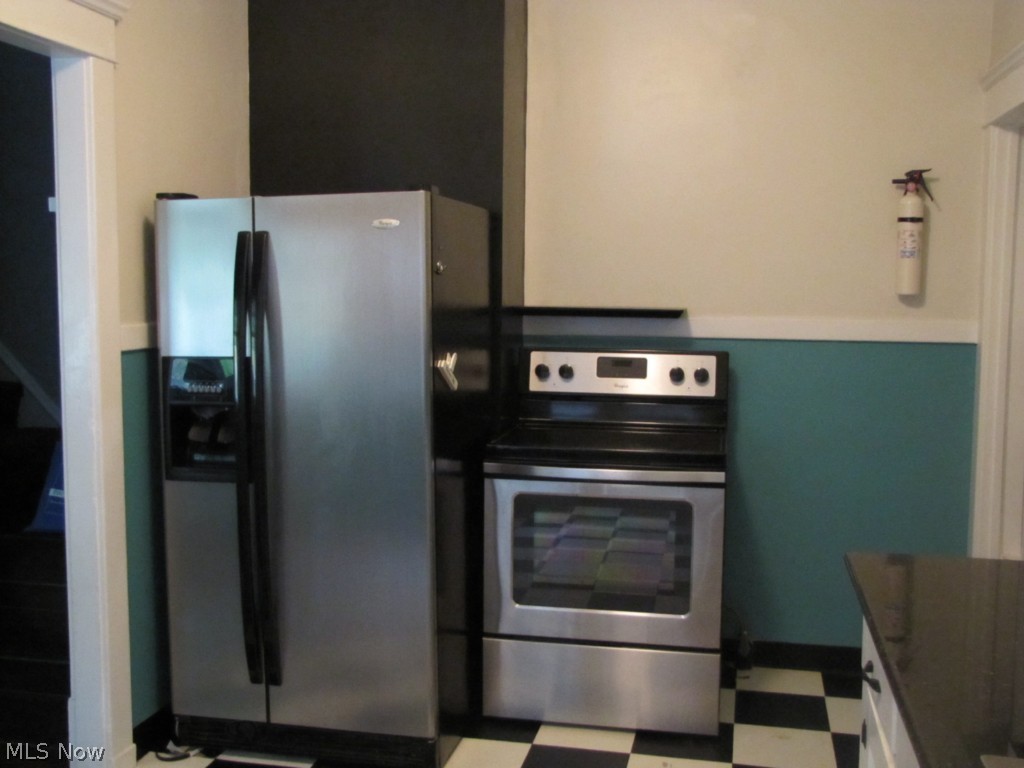 2275 Westminster Road Cleveland, OH 44118 - Photo 10 of 15