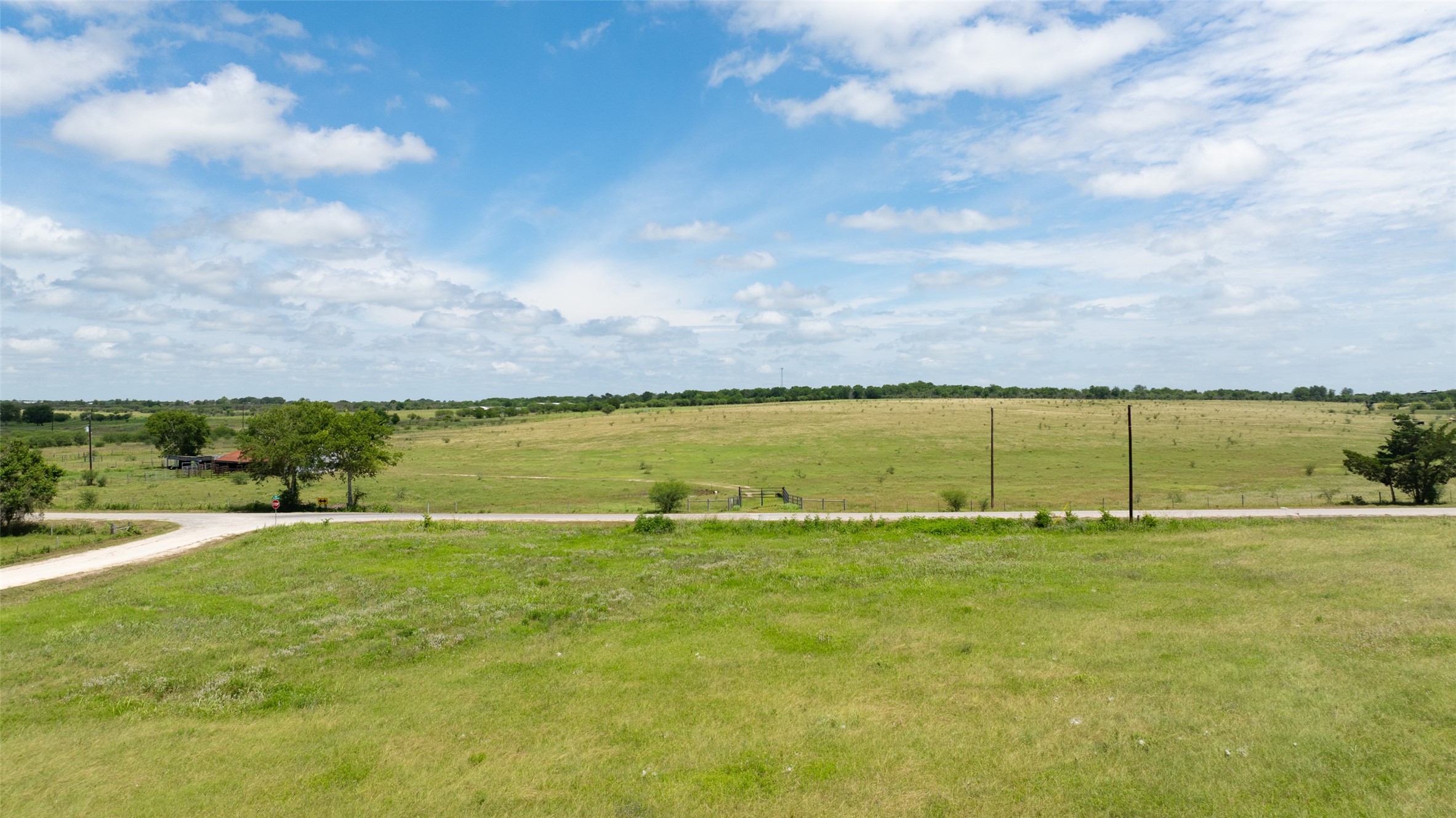 5661 Chadwick-Hogan Road Chappell Hill, TX 77426 - Photo 8 of 22