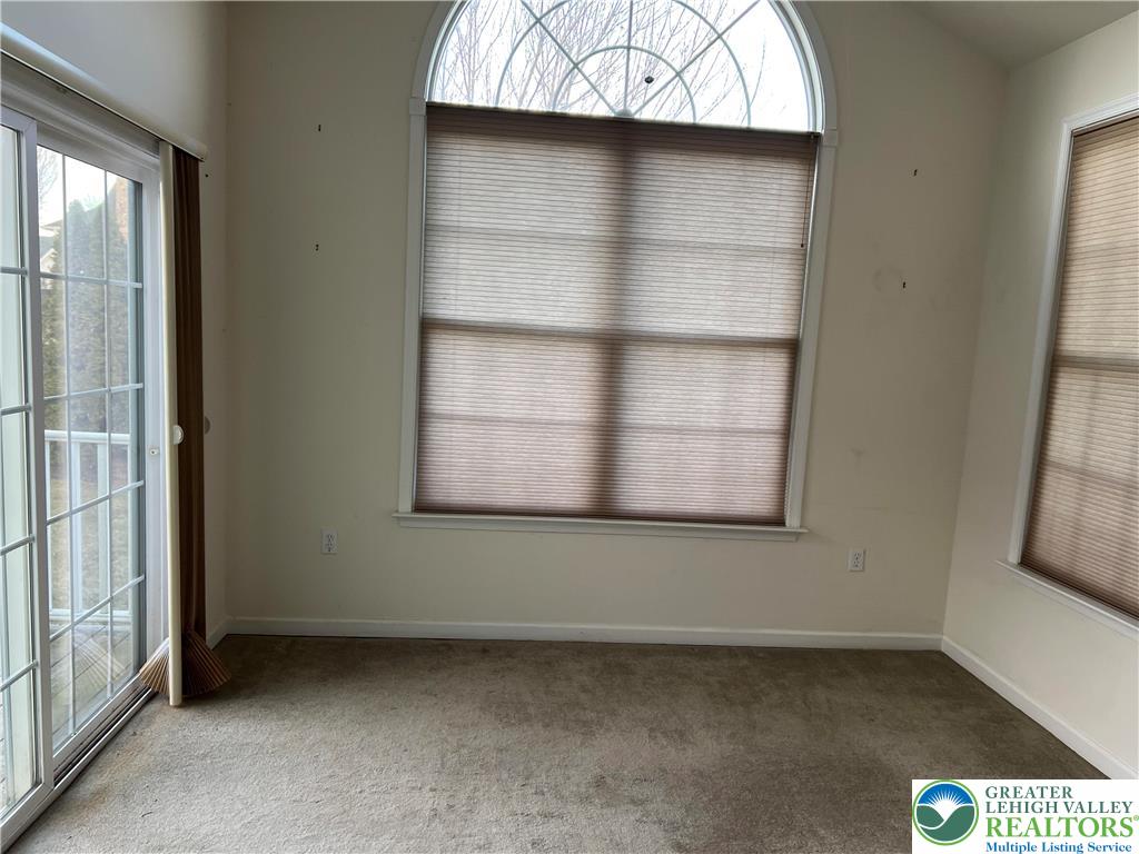 6960 Constitution Drive Bethlehem, PA 18017 - Photo 15 of 18 an empty room with a window