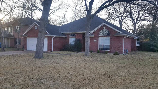 $2,500 | 2609 Brookway Court, College Station, TX 77845