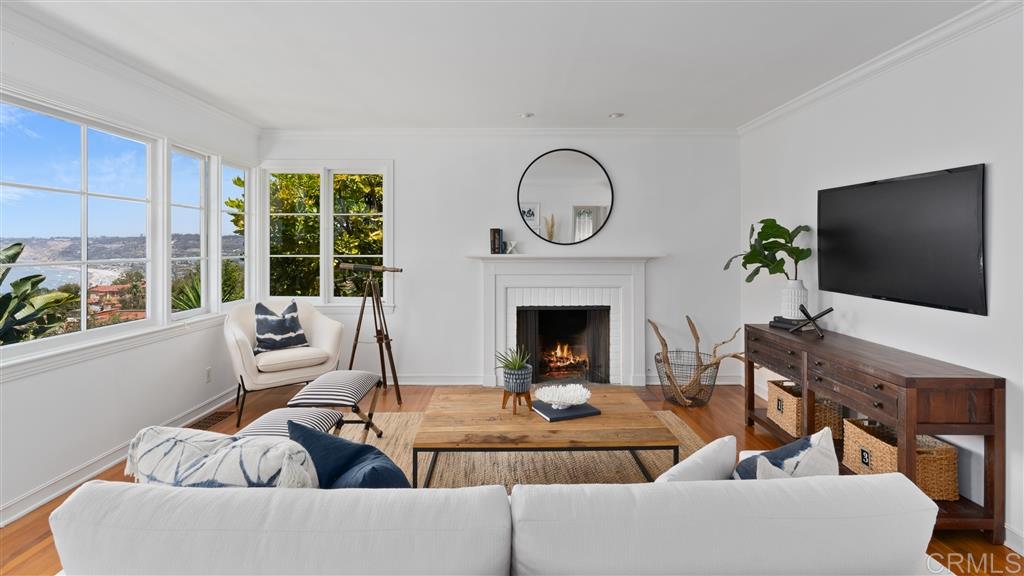 1627 Kearsarge Road La Jolla, CA 92037 - Photo 1 of 25