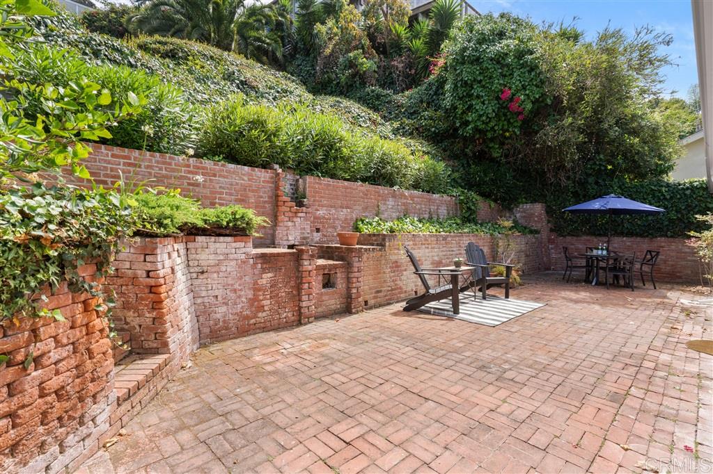 1627 Kearsarge Road La Jolla, CA 92037 - Photo 17 of 25