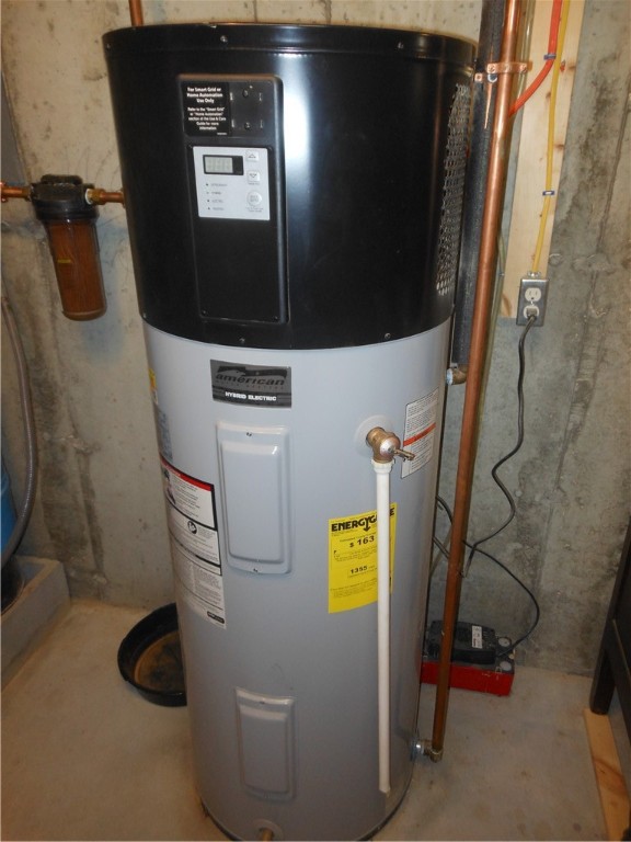 20 Potter Road Foster, RI 02825 - Photo 19 of 29 HIGH EFFICIENCY ELECTRIC HOT WATER HEATER