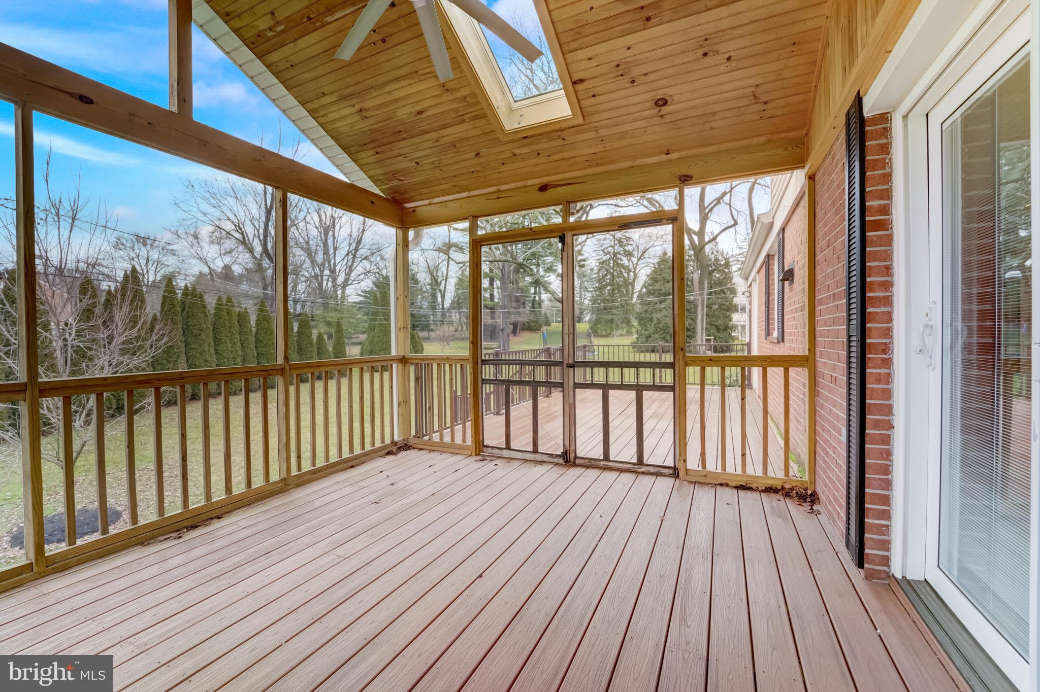 914 Rappaix Court Towson, MD 21286 - Photo 31 of 41 Screened Deck