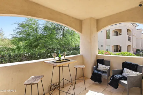 $465,000 | 1747 East Northern Avenue, Unit 140, Phoenix, AZ 85020
