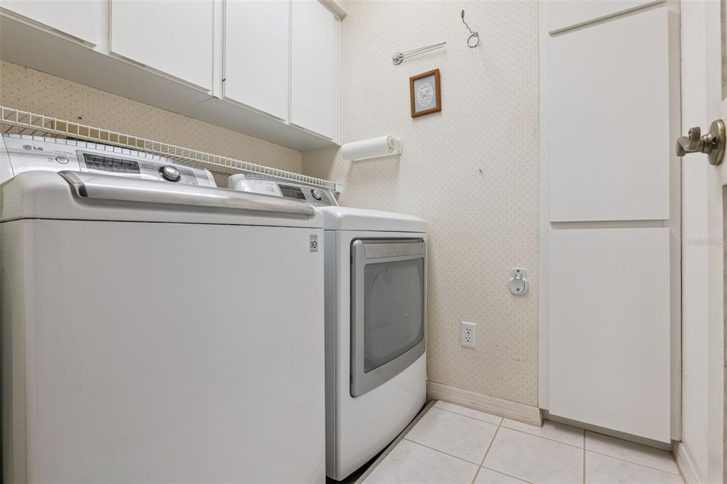 26450 Evert Street Leesburg, FL 34748 - Photo 36 of 93 a close up view of a washer and dryer