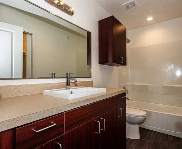 $1,200 | 3022 Forest Lane, Unit 121, Dallas, TX 75234