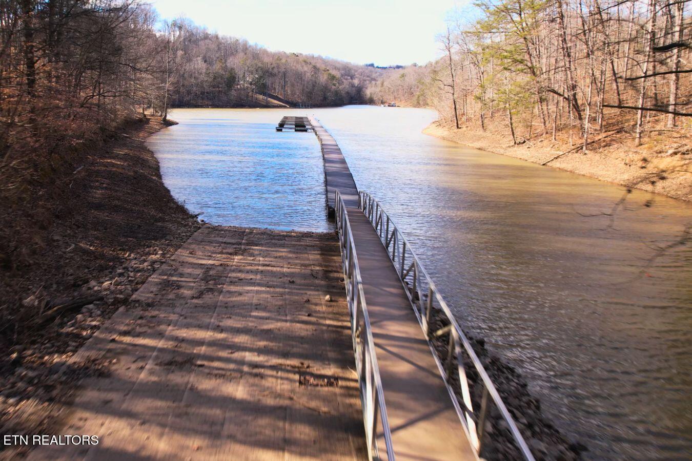 147 Saddle Ridge Drive Speedwell, TN 37870 - Photo 34 of 38 Overlook Bay Boat Slips