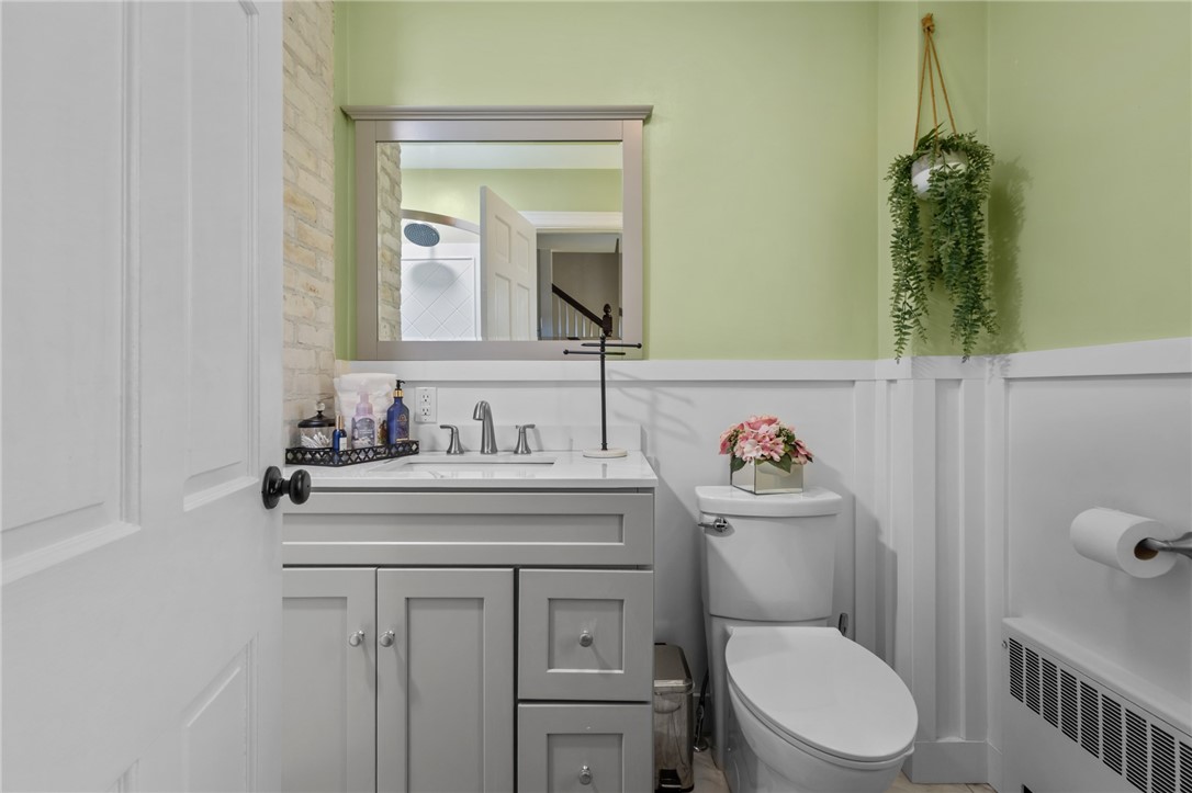 74 Hillside Road Cumberland, RI 02864 - Photo 18 of 50