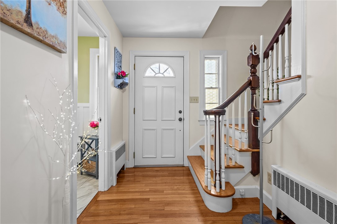 74 Hillside Road Cumberland, RI 02864 - Photo 20 of 50