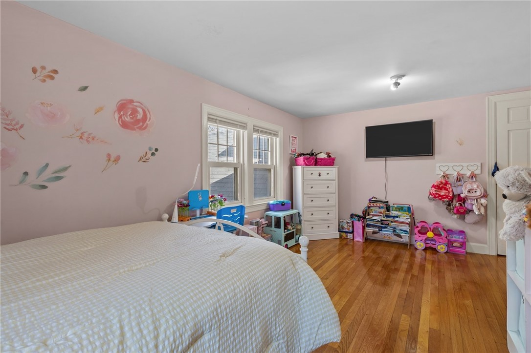 74 Hillside Road Cumberland, RI 02864 - Photo 26 of 50