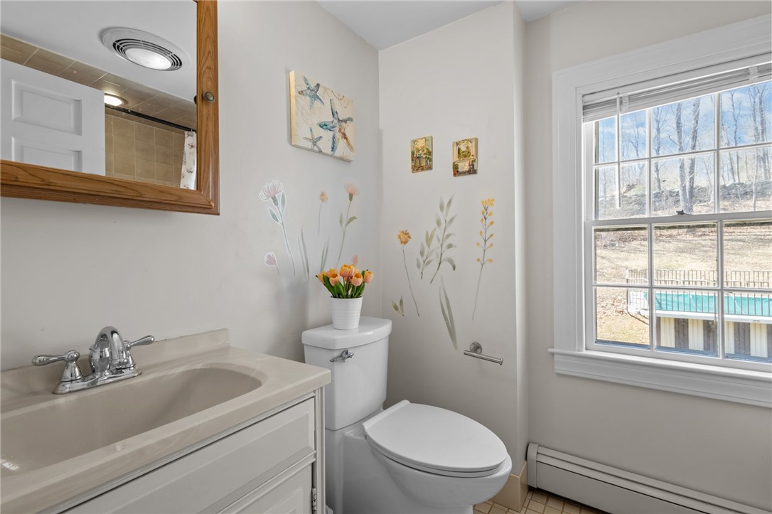 74 Hillside Road Cumberland, RI 02864 - Photo 28 of 50