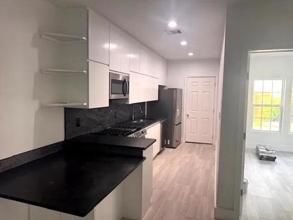 $1,500 | 2901 Isabella Street, Houston, TX 77004