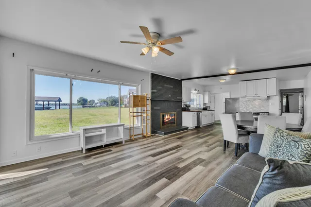 $469,900 | 37252 Jefferson Avenue, Harrison Township, MI 48045